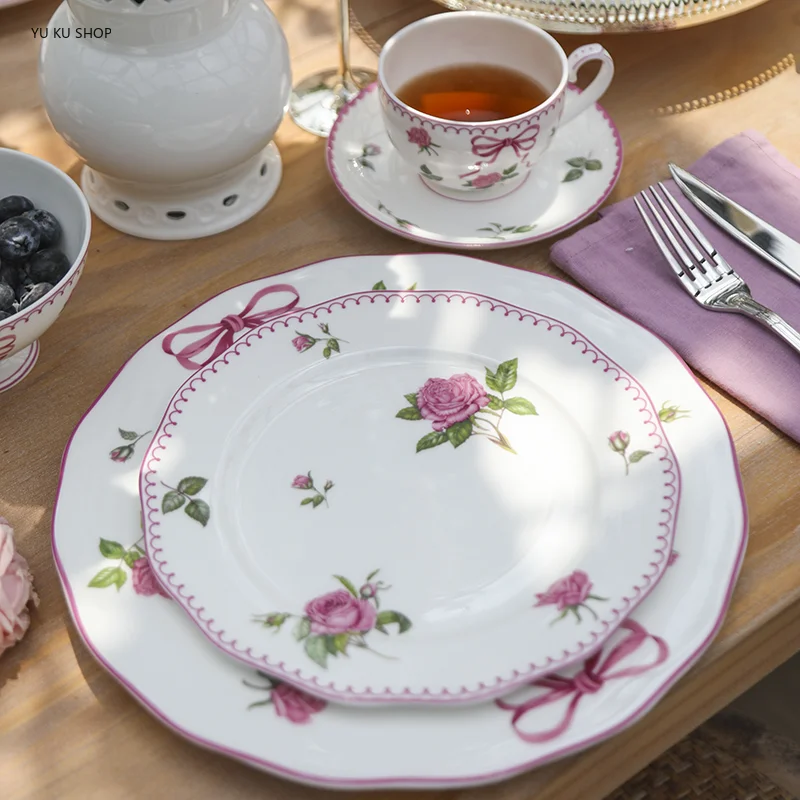 French Rose Cutlery Bone China - Bistro Table Set recension och pris